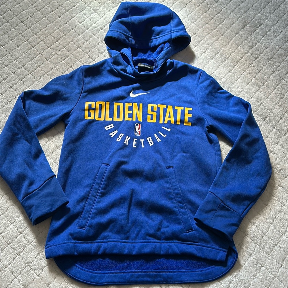 NBA boy, sweater, size small